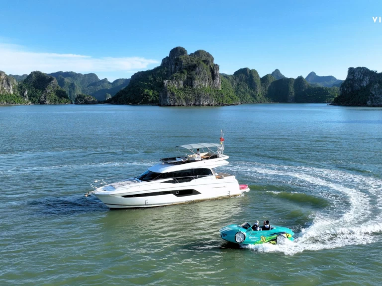 Rent a Prestige Prestige 520 Fly Hạ Long