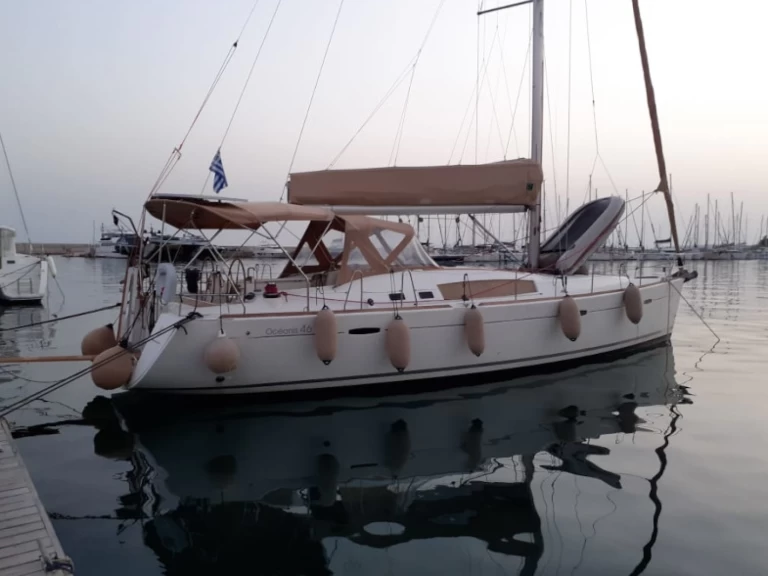 Sailboat for rent Paros (Island) at the best price