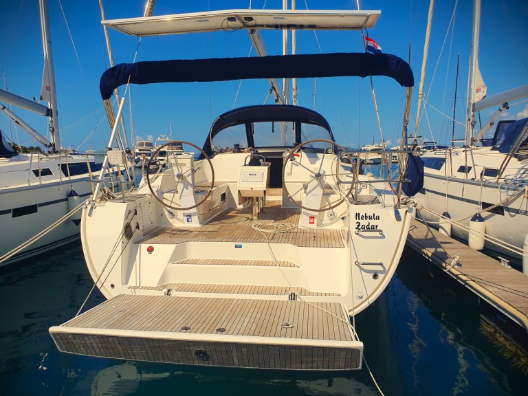 Sailboat rental in Drage - Bavaria Cruiser 46