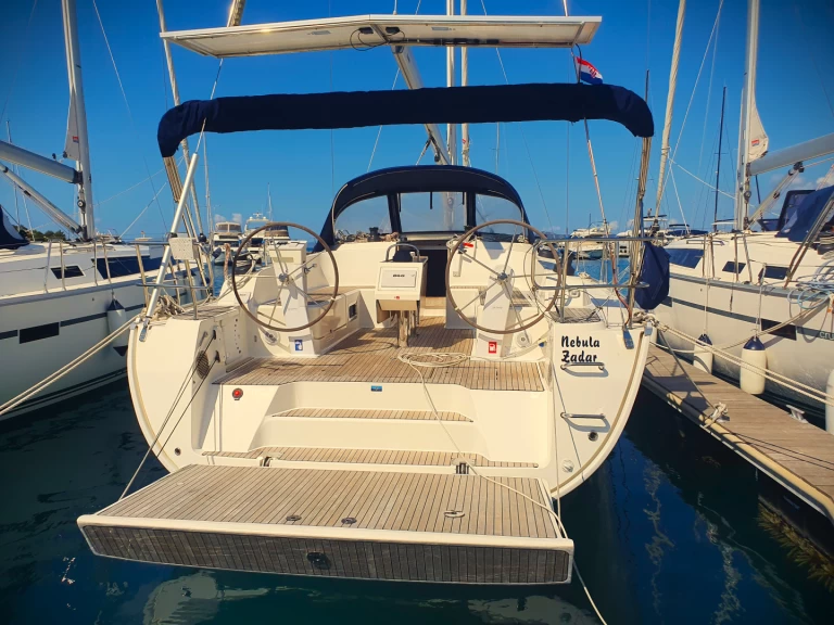 Sailboat rental in Drage - Bavaria Cruiser 46