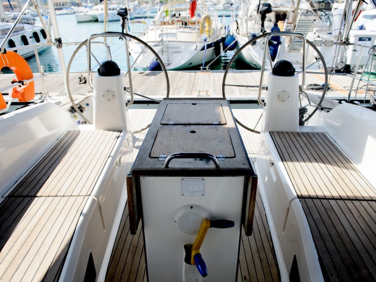 Bareboat Rental Sailboat Bavaria with a boat licence