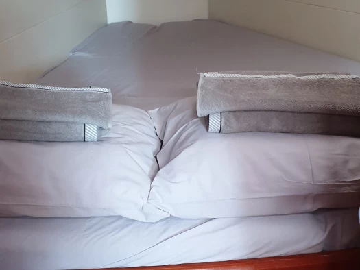 Sailboat rental with or without captain Bénéteau Paros (Island)