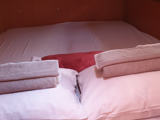 Sailboat for rent Paros (Island) at the best price