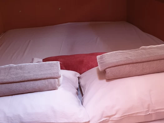 Sailboat for rent Paros (Island) at the best price