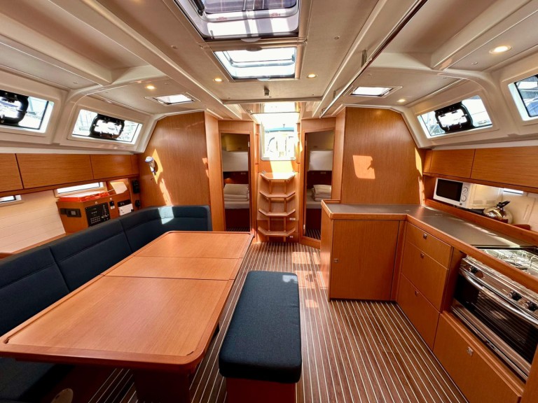 Rent a Bavaria Cruiser 46 Sukošan