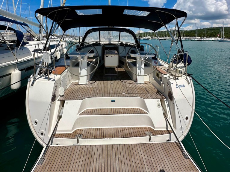 Sailboat for rent Sukošan at the best price