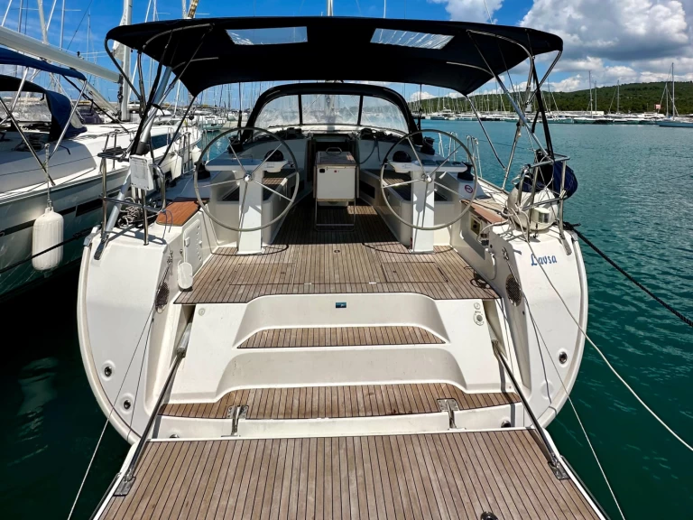 Sailboat for rent Sukošan at the best price