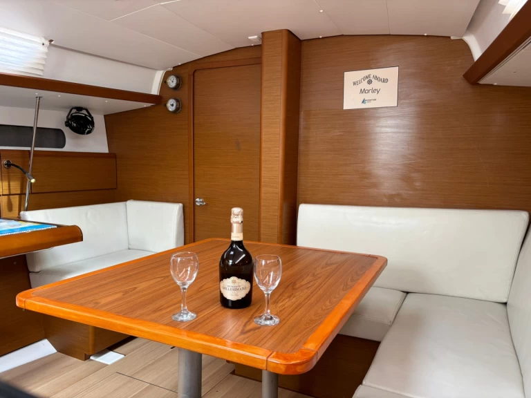 Yacht charter Drage cheap Sun Odyssey 419