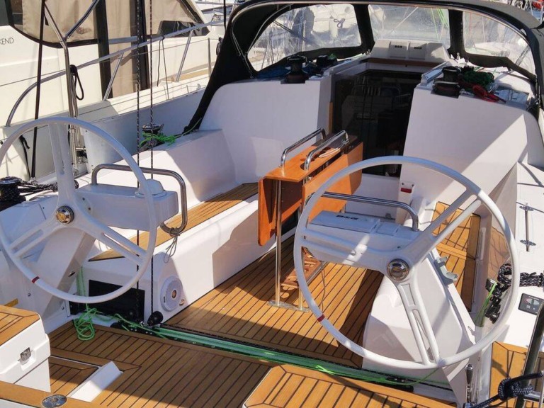 Sailboat rental with or without captain Elan Punat