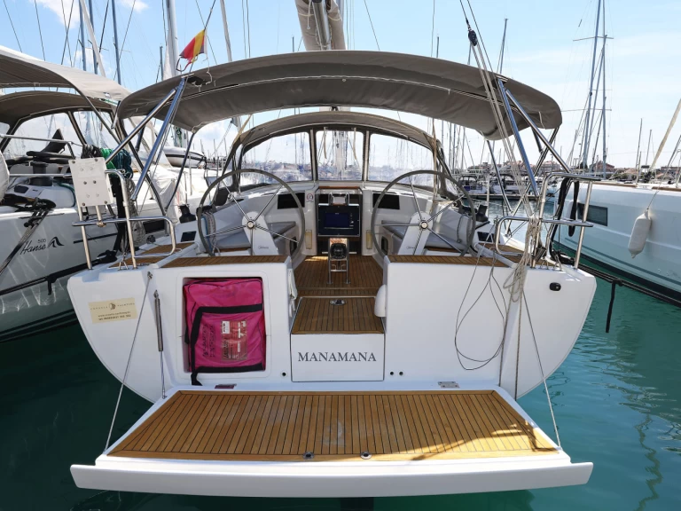 Yacht charter Biograd na Moru cheap Hanse 385