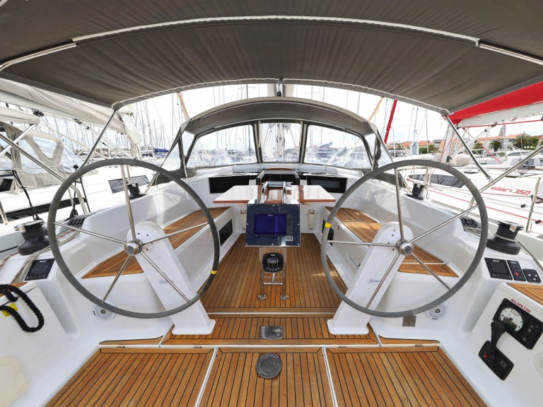 Sailboat for rent Biograd na Moru at the best price