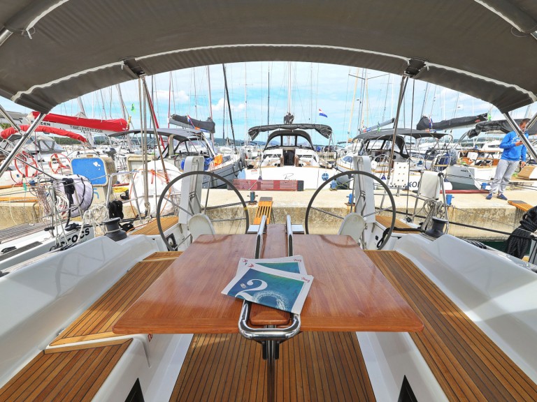 Hanse Hanse 418 in Biograd na Moru on SamBoat
