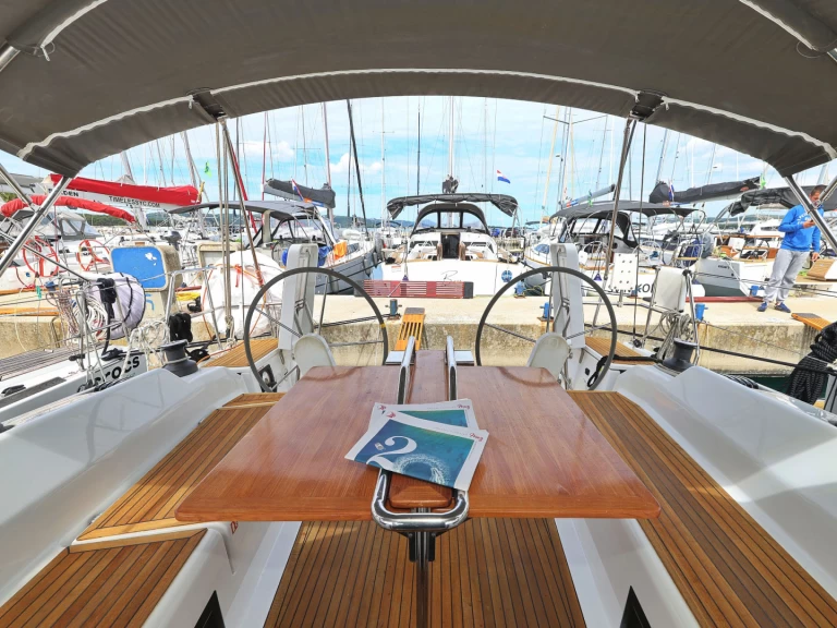 Hanse Hanse 418 in Biograd na Moru on SamBoat