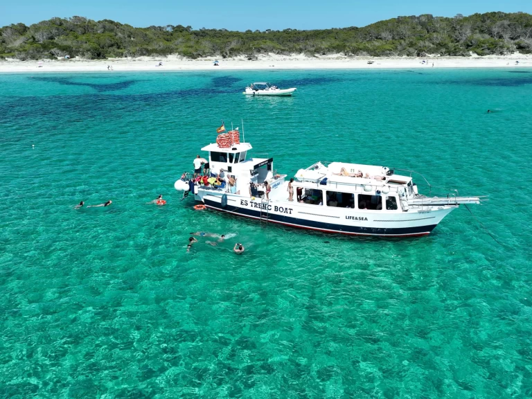 Motorboat for rent Colònia de Sant Jordi at the best price