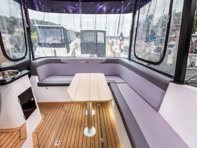 Motorboat for rent Ogonki at the best price