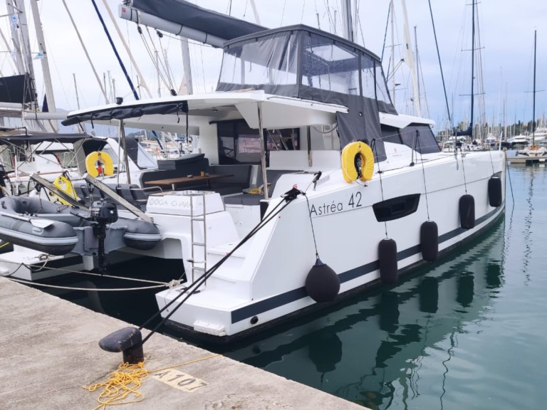 Bareboat Rental Catamaran Fountaine Pajot with a boat licence