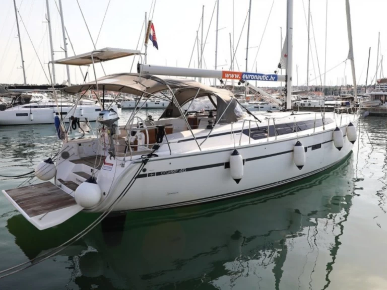 Bareboat Rental Sailboat Bavaria with a boat licence