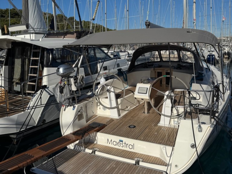 Sailboat for rent Rogoznica at the best price