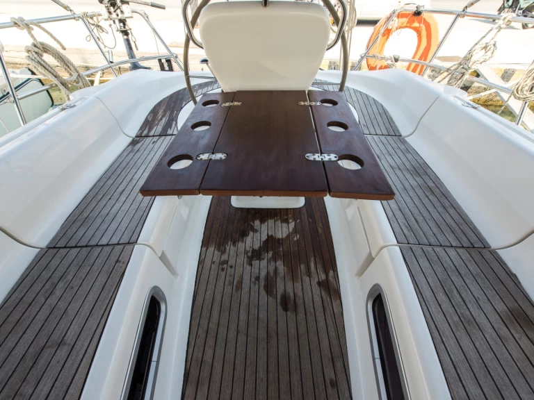 Bareboat Rental Sailboat Bavaria with a boat licence