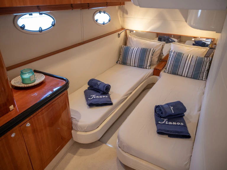 Rent a Elan Elan Power 42 Palioúri