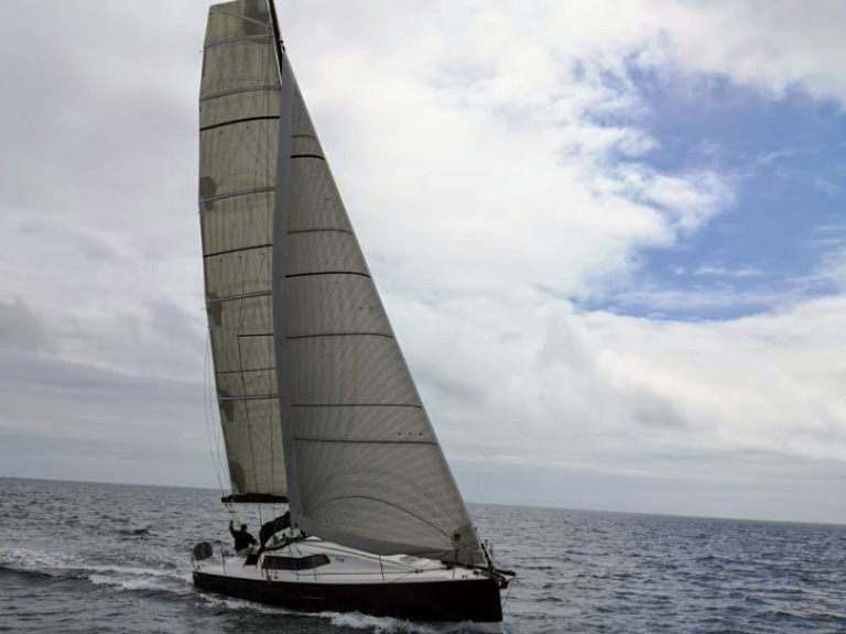 Boat rental Pogo Structures Pogo 36 in Punat on Samboat