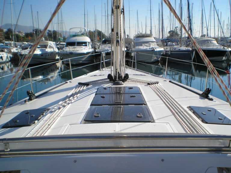 Sailboat rental in Lefkáda - Bavaria Cruiser 45