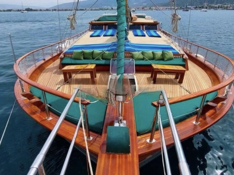 Rent a  Gulet Gümbet
