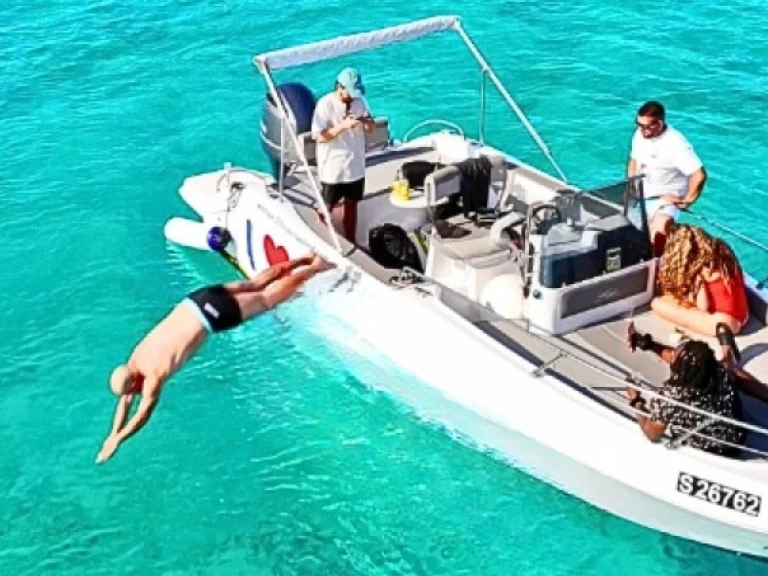 Bluemax 23 Open Boat  charter bareboat or captained in  Comino