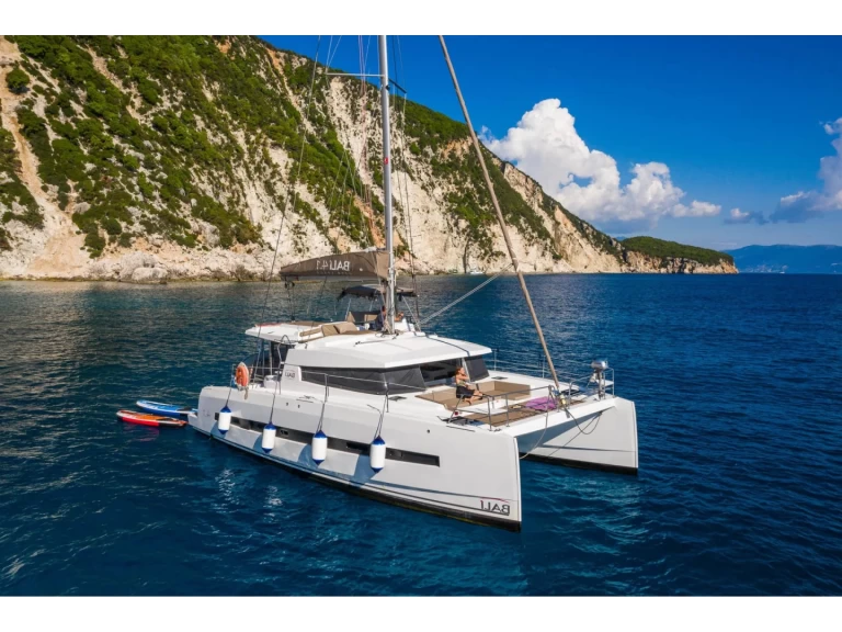 Bali Bali 4.1 charter bareboat or captained in  Alimos