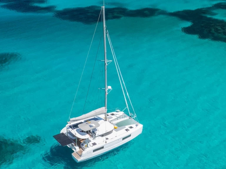 Rent a Lagoon Lagoon 38 Kos