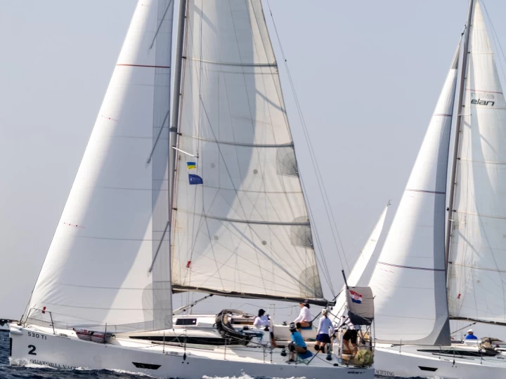 Sailboat for rent Betina at the best price