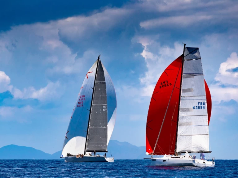 Yacht charter La Rochelle cheap Pogo 12.50