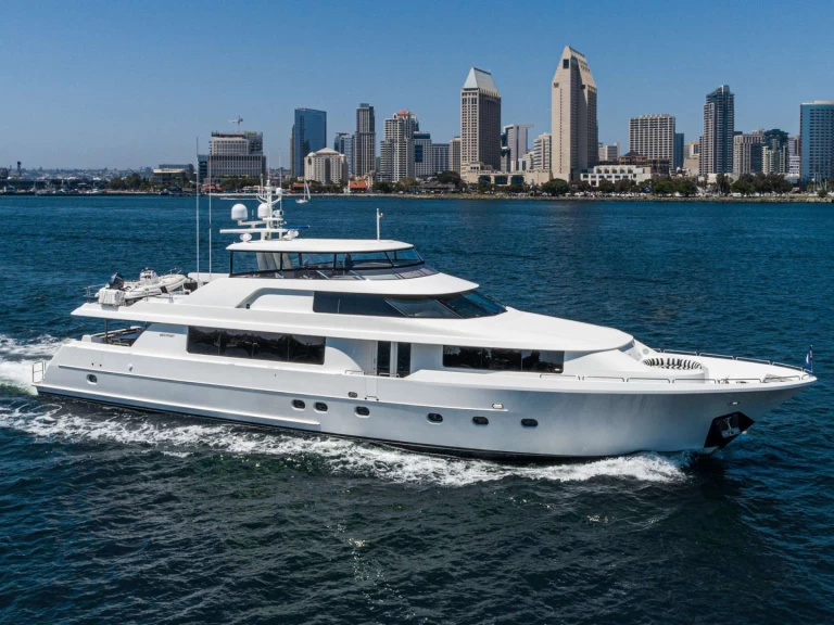 Boat rental Westport BETH ANN in Fort Lauderdale on Samboat