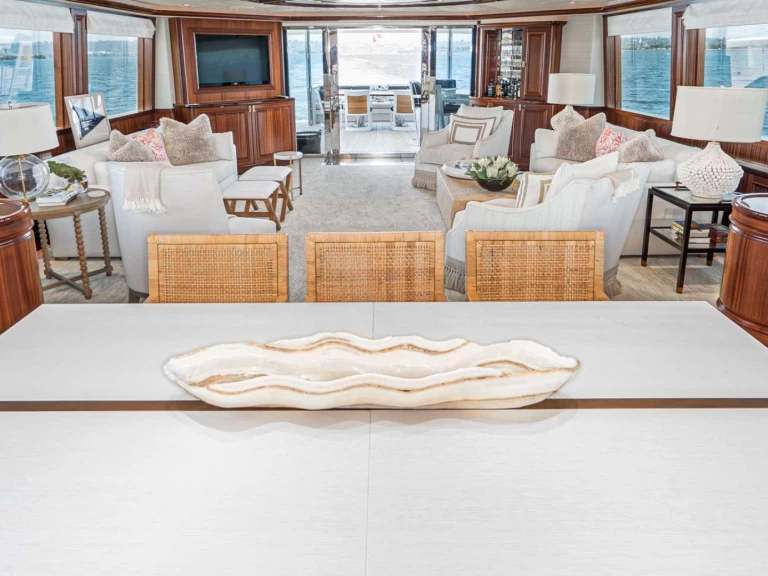 Luxury Yacht for rent New England at the best price
