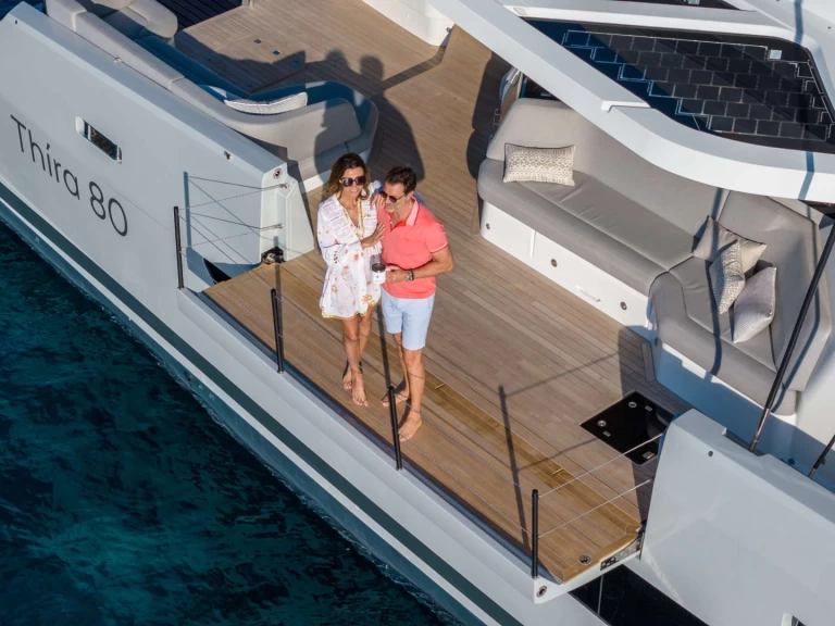 Yacht charter Néa Péramos cheap SERENISSIMA III