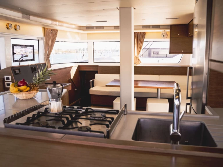 Yacht charter Split cheap AKANA