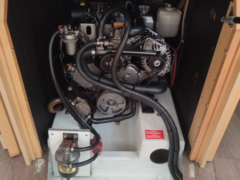 Bénéteau Oceanis 38 in Lefkáda on SamBoat