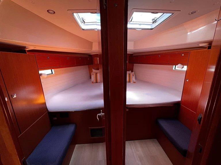 Bavaria Cruiser 46 in Vlycho on SamBoat