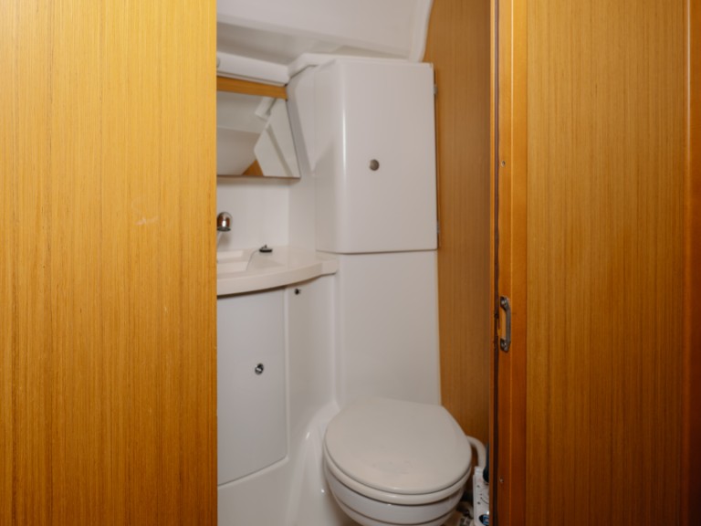 Yacht charter Fethiye cheap Sun Odyssey 42i