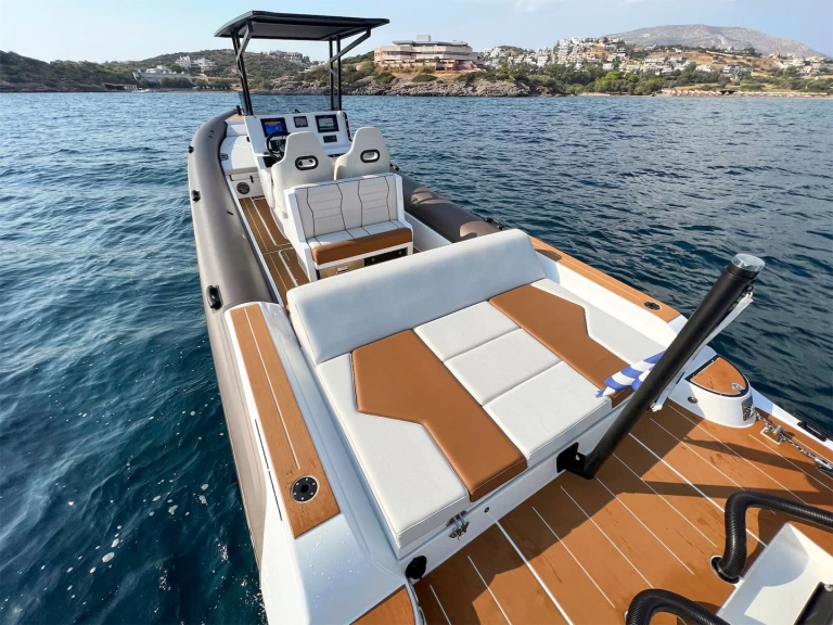 Boat rental  Rock Marine 36 in Pylos on Samboat