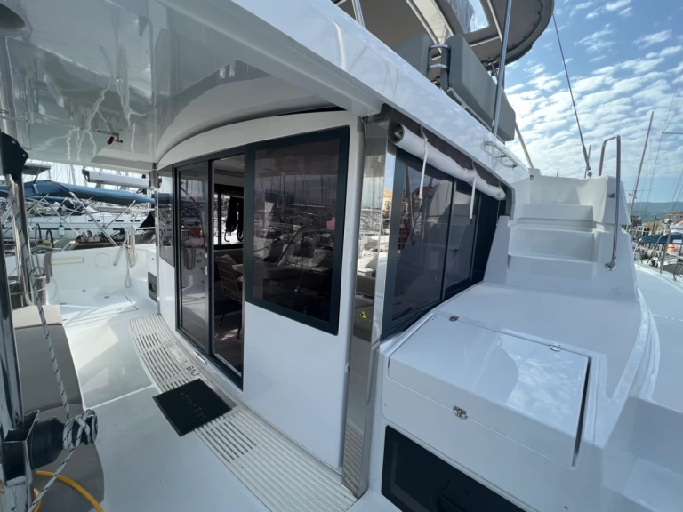 Bali Bali 4.4 charter bareboat or captained in  Lefkáda