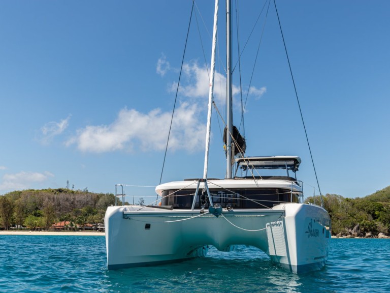 Yacht charter Eden Island cheap Lagoon 42