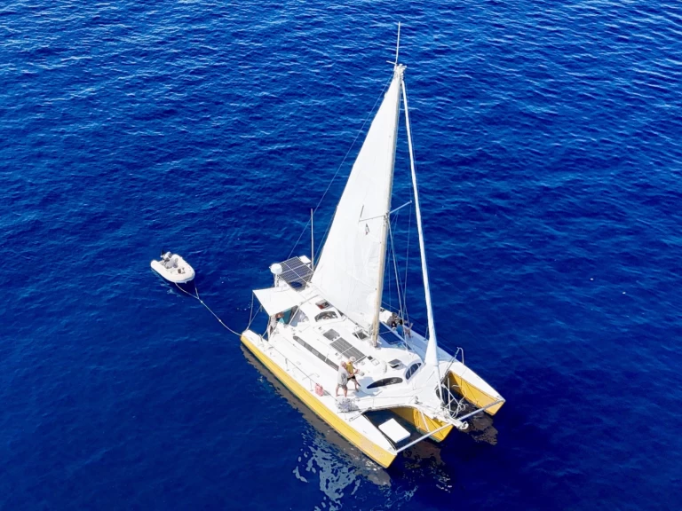 Sailboat rental in El Nido - Telstar 35