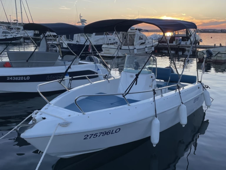 Boat rental Aquamar Aquamar 17 in Barbat on Samboat