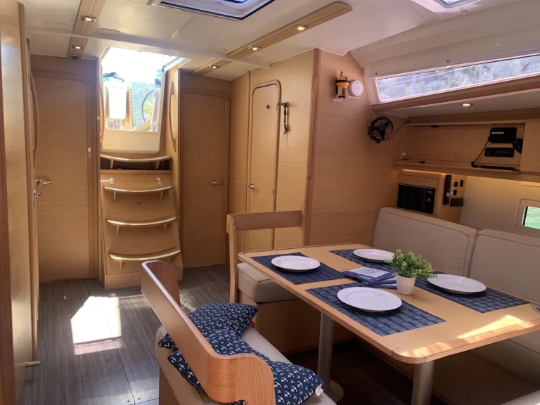 Dufour Dufour 430 Grand Large charter bareboat or captained in  Préveza