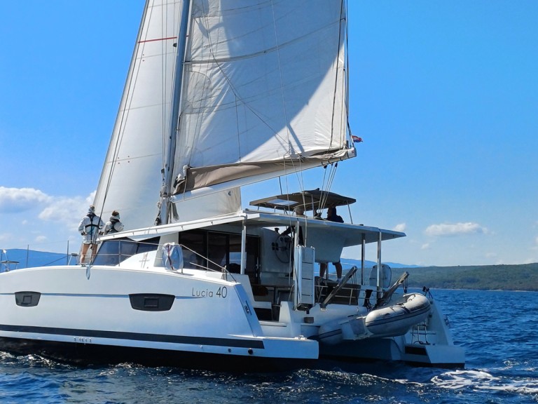 Rent a Fountaine Pajot Lucia 40 Punat