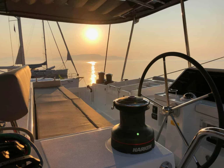 Catamaran rental in Lefkáda - Lagoon Lagoon 450 F