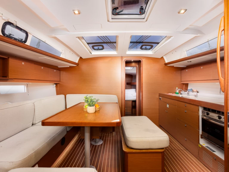 Sailboat rental in Punat - Dufour Dufour 460 Grand Large