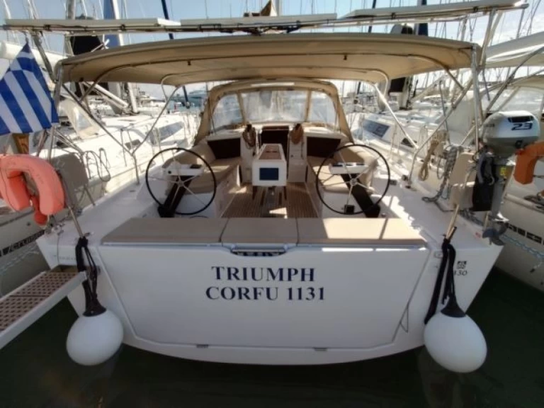 Sailboat for rent Gouvia at the best price