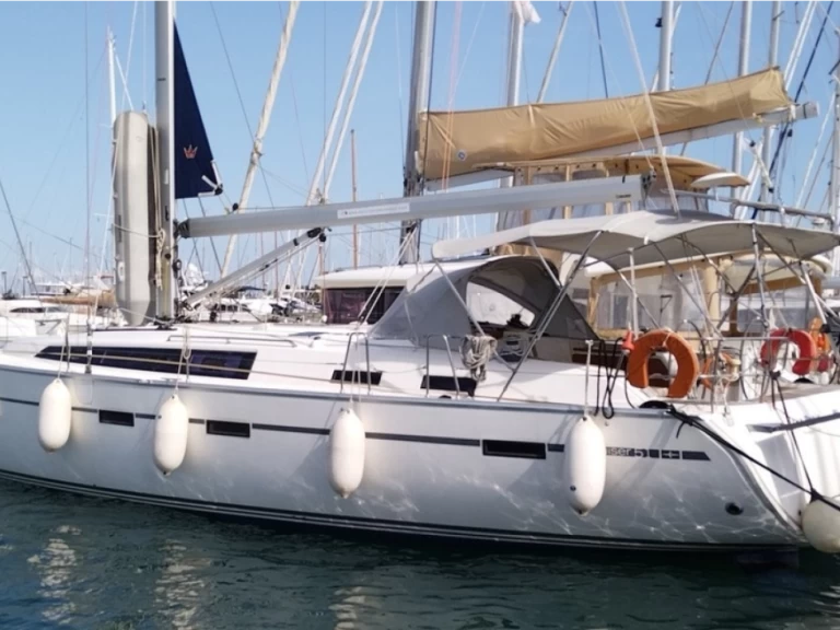 Sailboat rental in Gouvia - Bavaria Cruiser 51